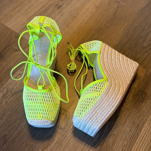 Giani Bernini Shoes - Gianni Bini Santoro Mesh Ankle Wrap Platform Wedge Espadrilles size 9